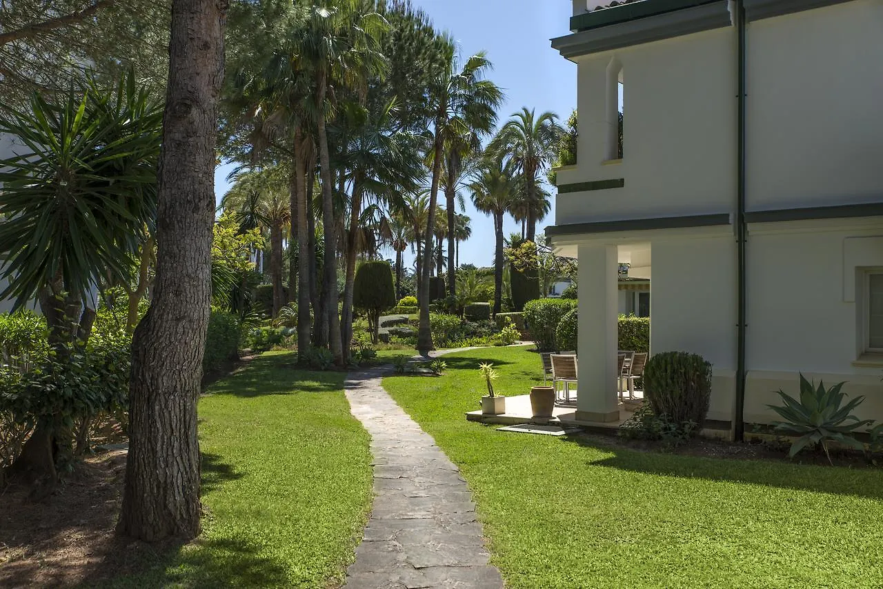 Dominion Beach Hotel Estepona 0*,  Spain